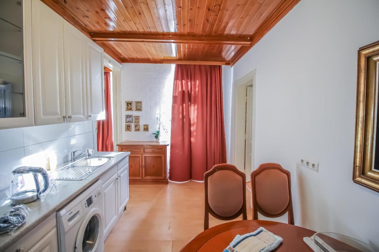 H Superior Triple Room Pr Вена Экстерьер фото